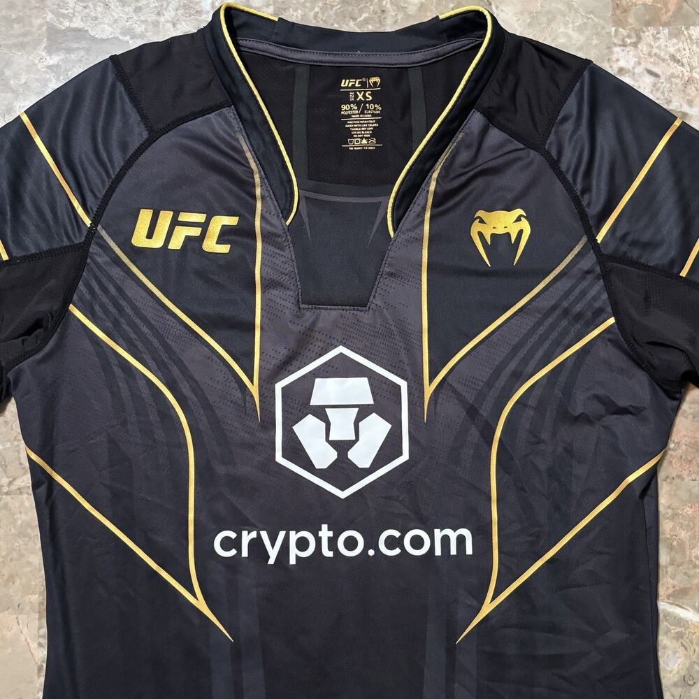 Venum Shirt Mens XS Black UFC Walkout MMA Gym Performance Stretch Crypto